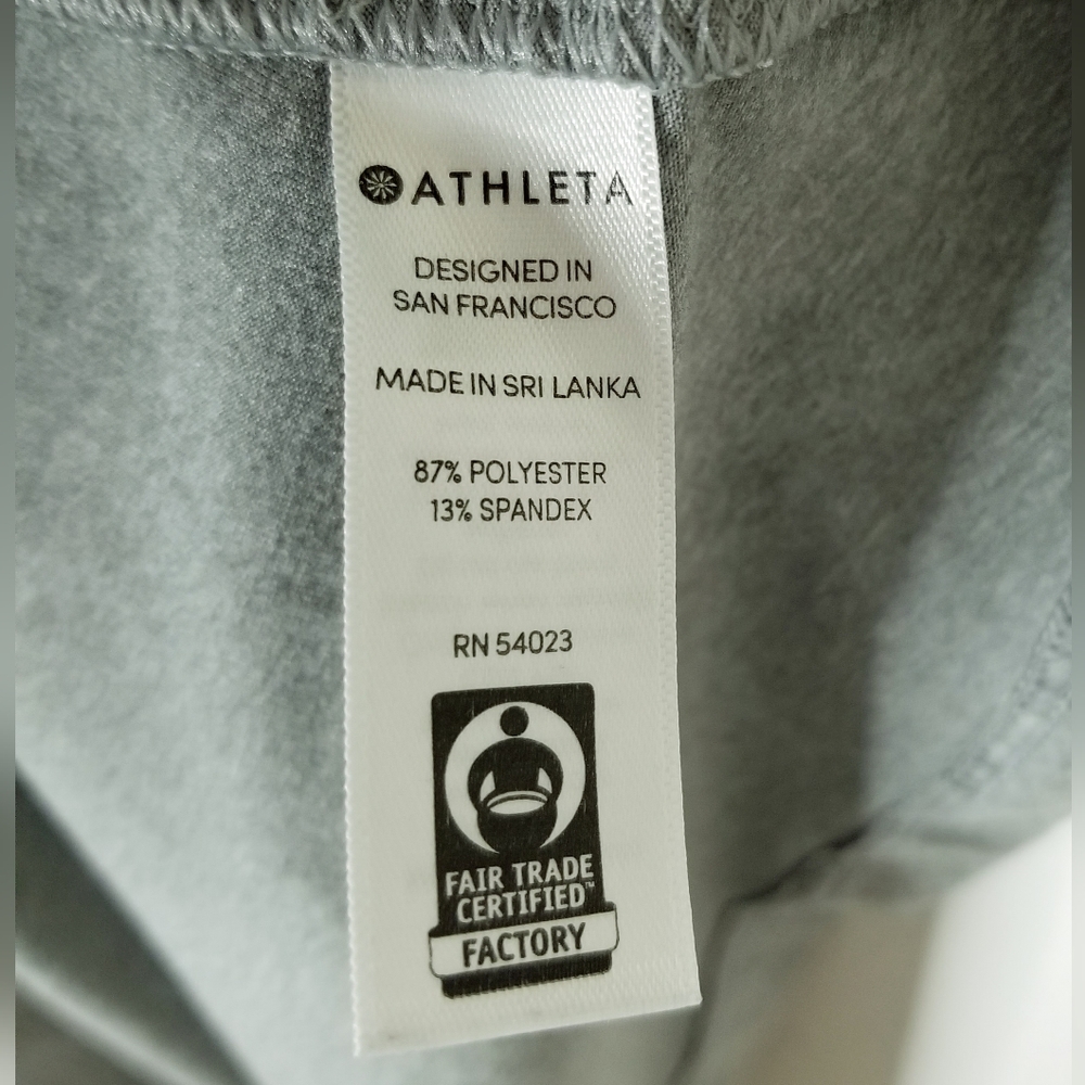 Athleta Limitless Keyhole Tank in Gray Heather Sz M - Picture 8 of 11